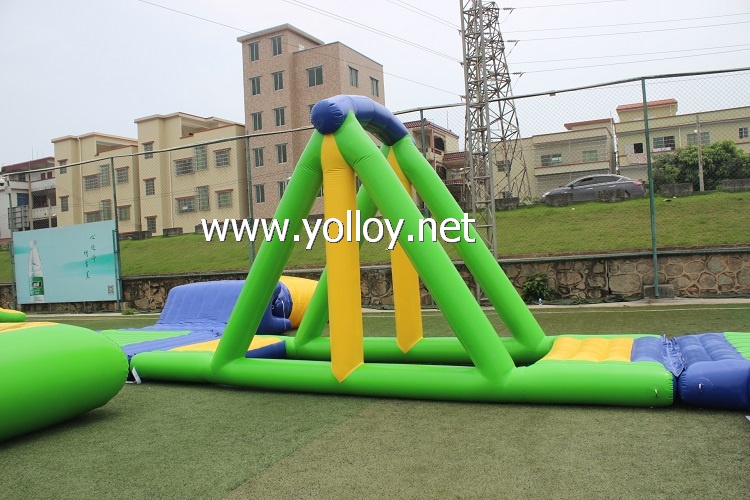 Inflatable swing for water park