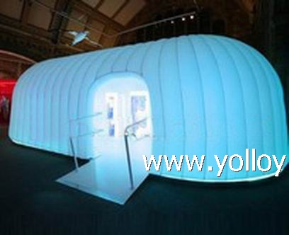 Inflatable Pods Meeting Cocoon Room