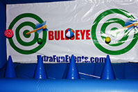 bullseye arrow game