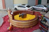 inflatable mat for mechanical rodeo bulll