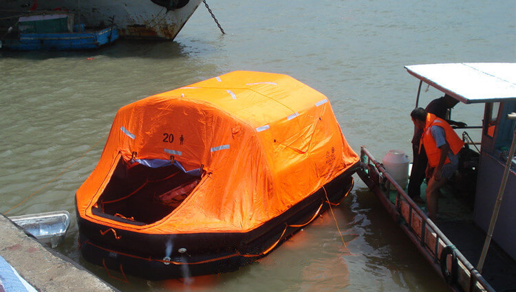 inflatable life boat